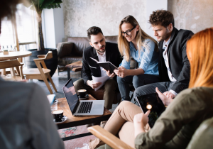 Tặng quà Tết công ty 2023 có ý nghĩa gì?